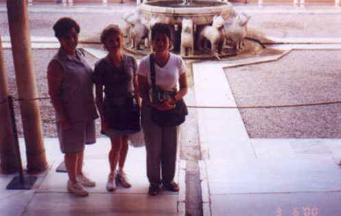 ff021.jpg (17979 bytes)