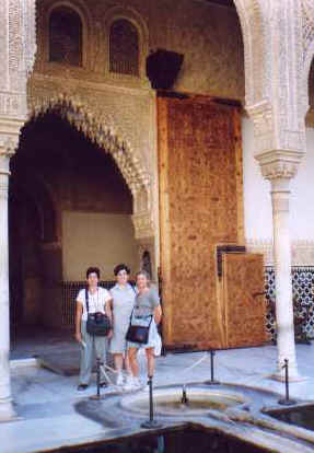 ff024.jpg (16194 bytes)