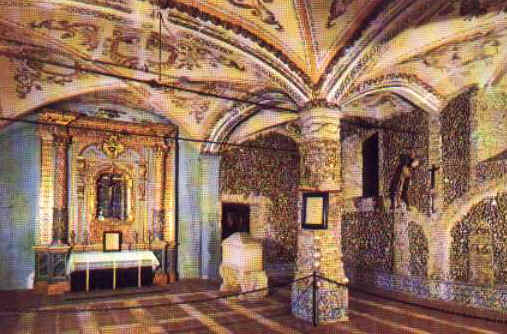 ff077.jpg (33285 bytes)