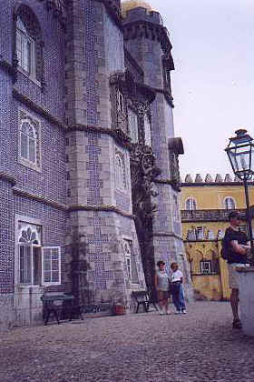 ff096.jpg (20668 bytes)