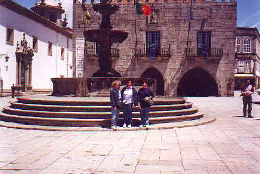 ff121.jpg (28393 bytes)