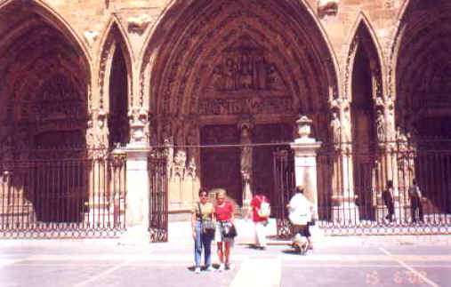 ff141.jpg (23571 bytes)