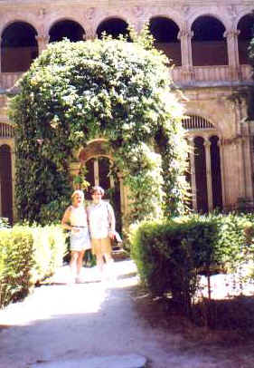 ff167.jpg (22104 bytes)