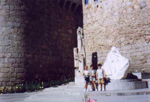 ff178.jpg (20117 bytes)