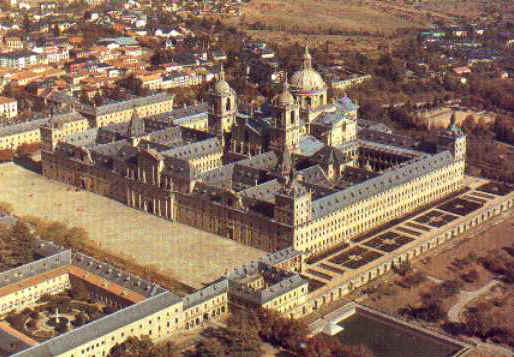 ff195.jpg (35504 bytes)