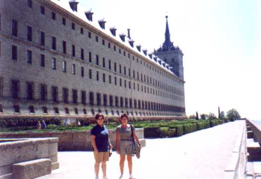 ff198.jpg (19105 bytes)