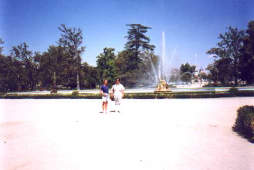 ff213.jpg (15553 bytes)