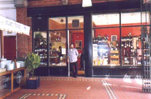 ff229.jpg (23344 bytes)